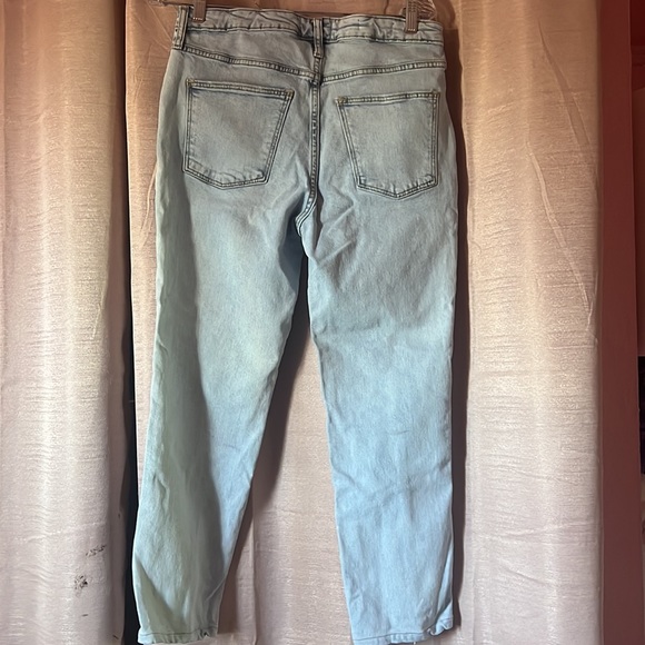 Universal Thread Jeans - Picture 2 of 4